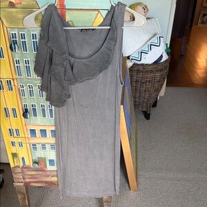 Ella Moss Gray One-Shoulder Ruffle Dress